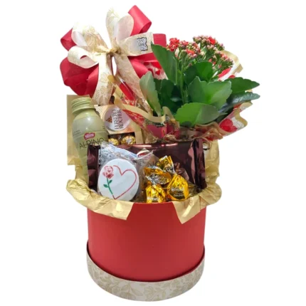 Caixa de chocolates com flor – Doçura de Amor